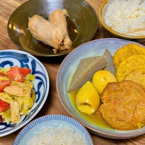 ぴいすけの作ってみた!投稿(【キャベツとトマトのマリネサラダ】速攻作れる簡単サラダ♡)