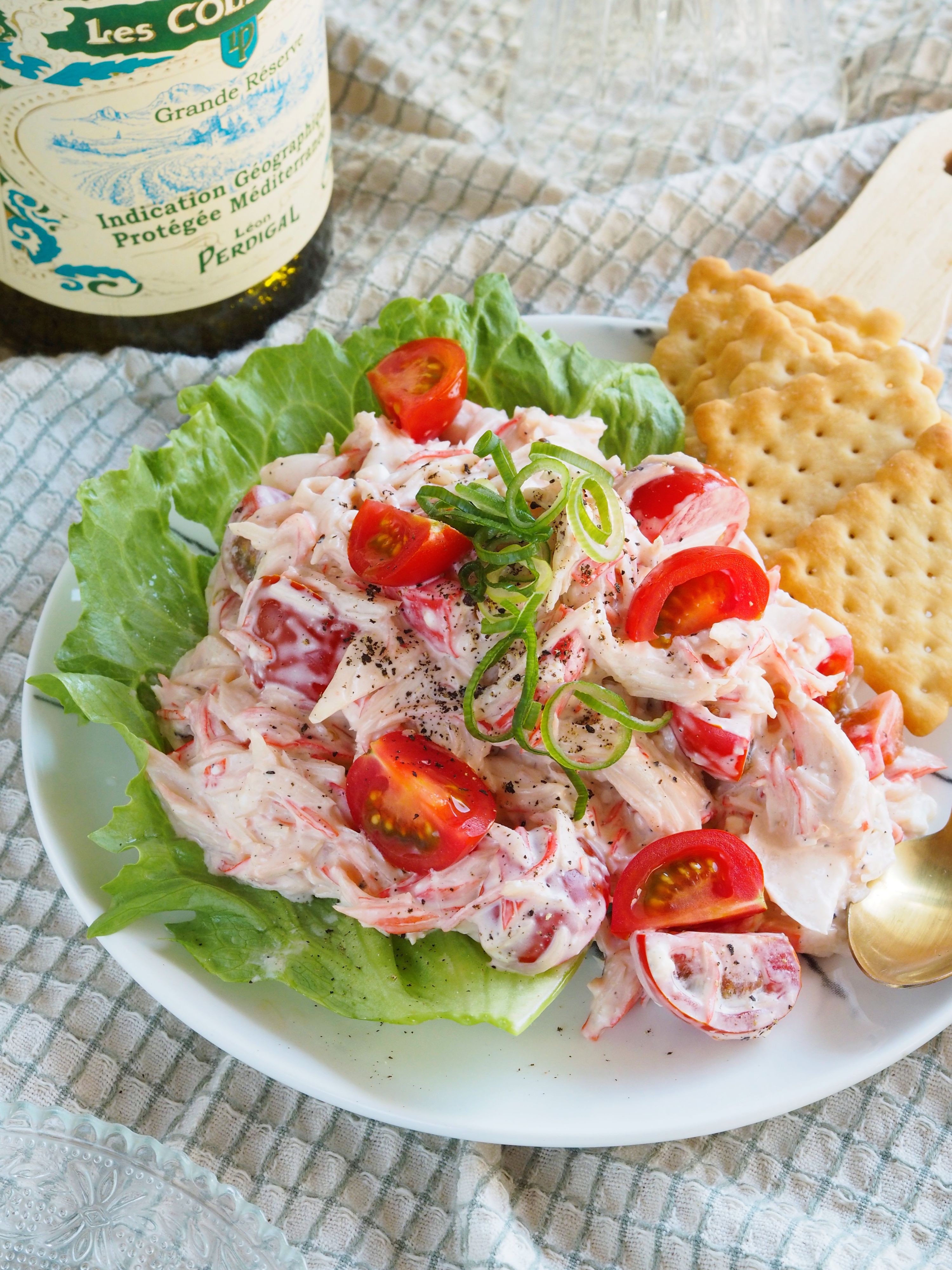 カニサラダ カニカマ主役で食べ応え◎『カニと新玉ねぎのマヨサラダ』 | レシピ