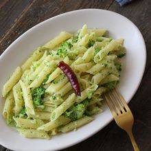 【くたくたブロッコリーのペンネ】簡単◎食材２つ◎