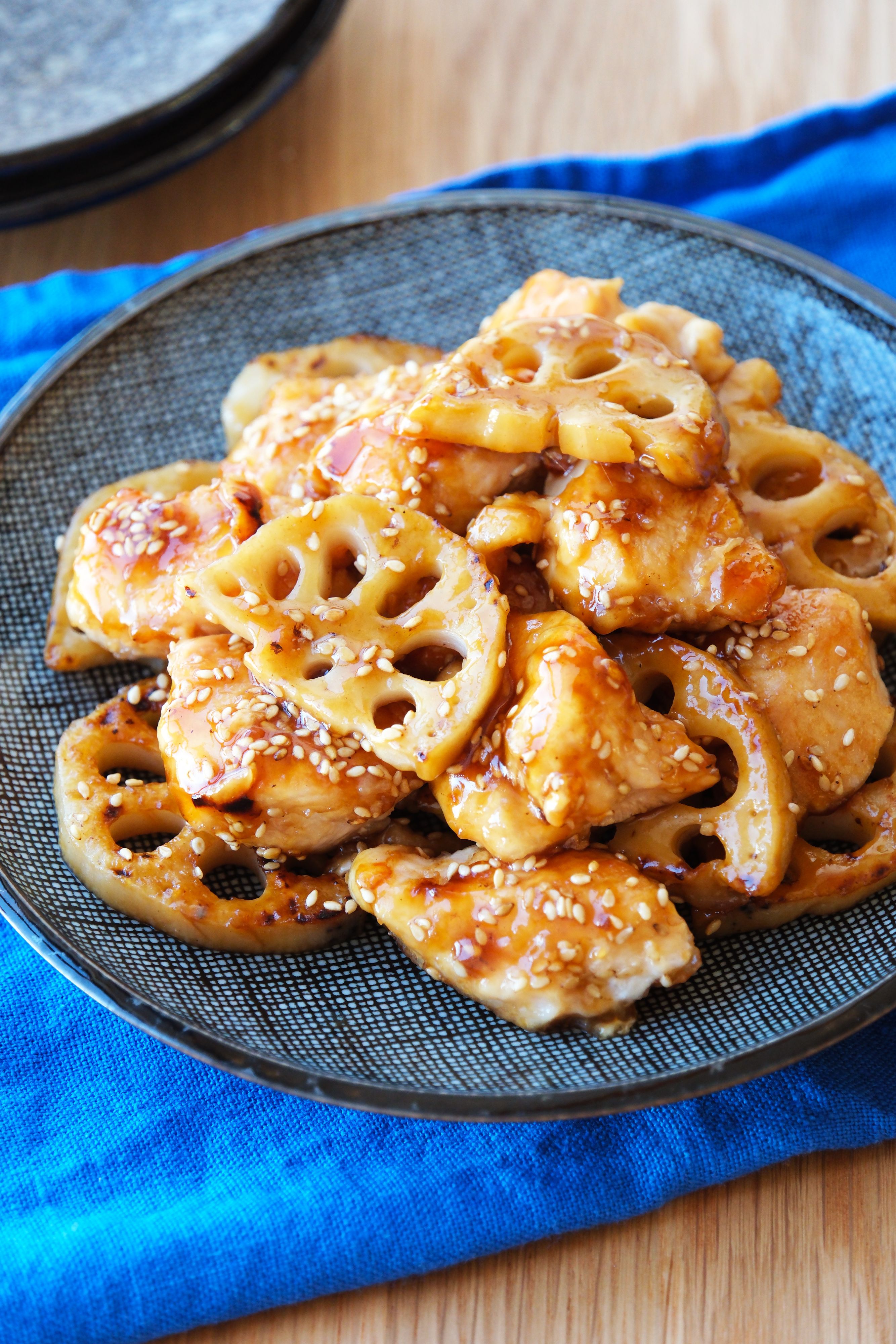 鶏むね肉とれんこんの照り焼き】コスパ◎ | レシピサイトNadia