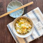 栄養満点！かぶの葉と卵の混ぜご飯