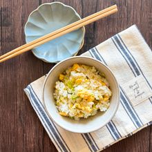 栄養満点！かぶの葉と卵の混ぜご飯