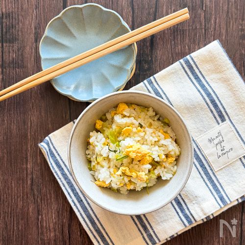 栄養満点！かぶの葉と卵の混ぜご飯