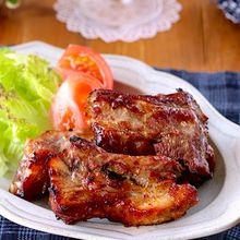 漬けて焼くだけで驚くほどやわらかい♪絶品スペアリブ