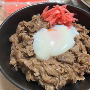 ぽちゃこの作ってみた!投稿(【つゆだく牛丼】めちゃめちゃ美味しい♡)