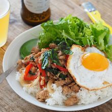 身近な調味料で本場の味！絶品ガパオライス