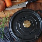 staub（ストウブ）が叶えるシックでおしゃれなキッチン