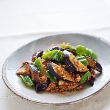 味付け味噌だけ、油が飛ばない茄子味噌炒め