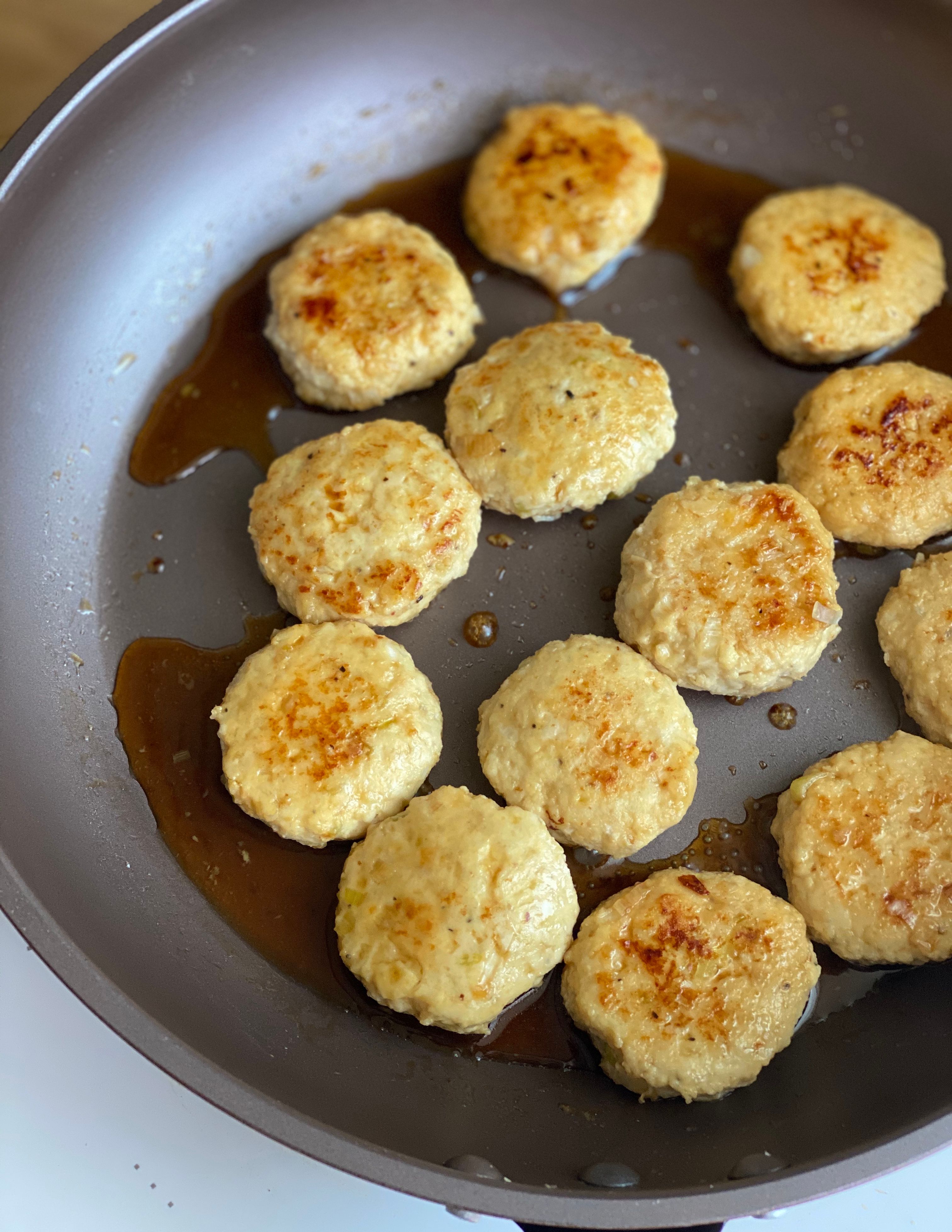 ふわじゅわ〜♪大満足の照り焼きつくね | レシピサイトNadia