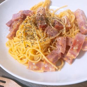 ぐーの作ってみた!投稿(黄金のカルボナーラ)