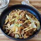 ご飯おかわり必須！【豚こまとキャベツのスタミナ炒め】