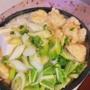 あーちゃん·͜· ♡の作ってみた!投稿(ふわふわつくねの旨塩スープ鍋)