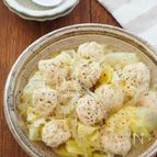 ふわっふわ♪豆腐入り鶏団子とキャベツの煮物