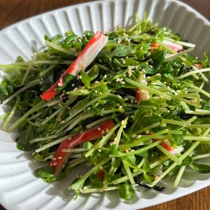 MYHRの作ってみた!投稿(簡単・節約・ヘルシー♡激旨レンチン豆苗とちくわの塩昆布ナムル)