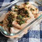 鶏むね肉がぷるっと柔らか！梅しそだれの水晶鶏