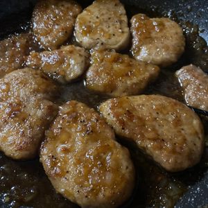 771616の作ってみた!投稿(ご飯が進む♡食べ過ぎ注意『柔らか豚ヒレの玉ねぎソース』)