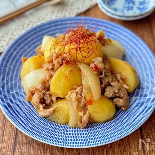 じゃがいもと豚肉のピリ辛味噌炒め