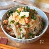 秋の味覚を堪能する♪鮭ときのこの味噌バターごはん