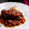 黒こしょうと赤ワインでほろほろに煮込んだ＊牛ほほ肉のペポーゾ