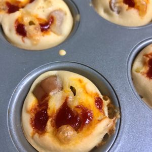 618152の作ってみた!投稿(ふわふわ【ウインナー・コーン・チーズの米粉マフィン】朝食に♪)