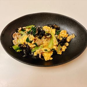 りんの作ってみた!投稿(小松菜とふんわり卵の炒め物)