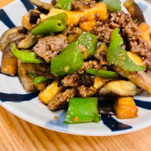 ちひろの作ってみた!投稿(【とろとろ茄子が最高に旨い】豚ひき肉と厚揚げのオイスター炒め)