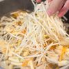 給食の大人気副菜【千草和え】の工程2
