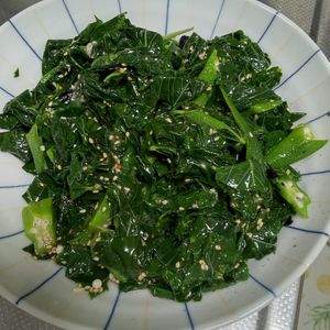 鶏皮坊主の作ってみた!投稿(粘りと旨みのWパワー！「オクラとモロヘイヤの海苔ナムル」)