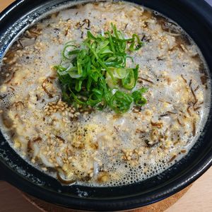 まゆのの作ってみた!投稿(めっちゃ好み！大好き♡しらすともずくの塩昆布雑炊)
