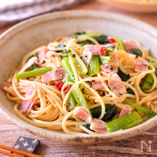 【小松菜ベーコンの和風ペペロンチーノ】ワンパンでラクすぎる!