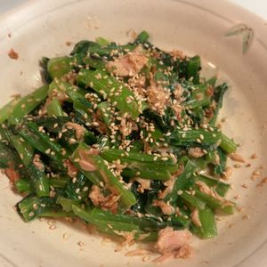 ゆみの作ってみた!投稿(小松菜とツナの無限サラダ【#茹でない#作り置き#ポリ袋】)