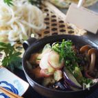 【簡単つけ麺】懐かしい＊なすときのこの田舎汁うどん＊