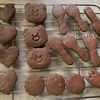 ハチコの作ってみた!投稿(簡単♪基本の型抜きクッキー(バニラ・ココア))