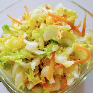 ゆみの作ってみた!投稿(さっぱり味の副菜　キャベツのからしマリネ【お弁当にも】)