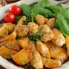 【しその香りが最高に合う】新じゃがと鶏むねの甘味噌炒め