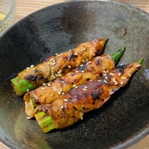 Natsukoの作ってみた!投稿(豚肉とオクラがあったら！照り照り肉巻き)