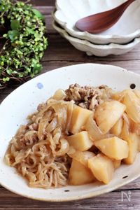 【基本の和食】我が家の定番。肉じゃが