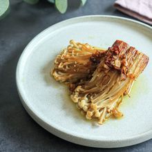 〖 丸ごと味わう 〗えのきのペペロンステーキ