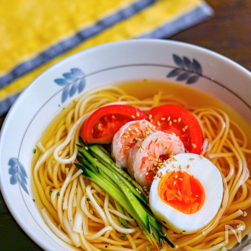 うどんスープで作れちゃう!冷麺風そうめん