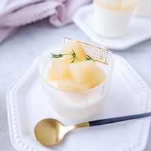 混ぜて冷やすだけ♡桃のカルピスゼリー