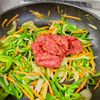 【あっさりとしたプルコギ】野菜たっぷりで量増しで美味しいよ。の工程2