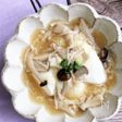 おぼろ豆腐のとろとろ湯葉きのこあんかけ