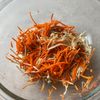 腸活にぴったり♪【豆苗とえのきの大人和え】の工程2