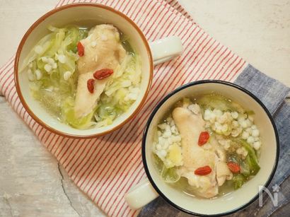 鶏ときゃべつのぽかぽかスープ