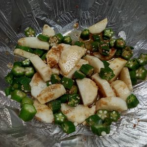 鶏皮坊主の作ってみた!投稿(夏の小鉢に♪【オクラと長芋のさっぱりポン酢和え】)