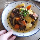 【動画で解説】調味料はたったの2つ！家庭料理の代表「基本の肉じゃが」