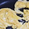 【アスパラガスとベーコンの卵炒め】ご飯もお酒もすすむ！の工程2