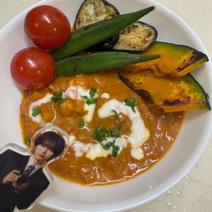 それぞれの作ってみた!投稿(【焼き野菜のバターチキンカレー】簡単絶品!何度もリピしたい♡)