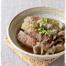 大根の豚巻きとまいたけのじんわり煮