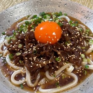 楽ラク手抜キッチン🐶🐾の作ってみた!投稿(【便利食材】冷凍うどんで【ぶっかけ牛しぐれ煮うどん】)